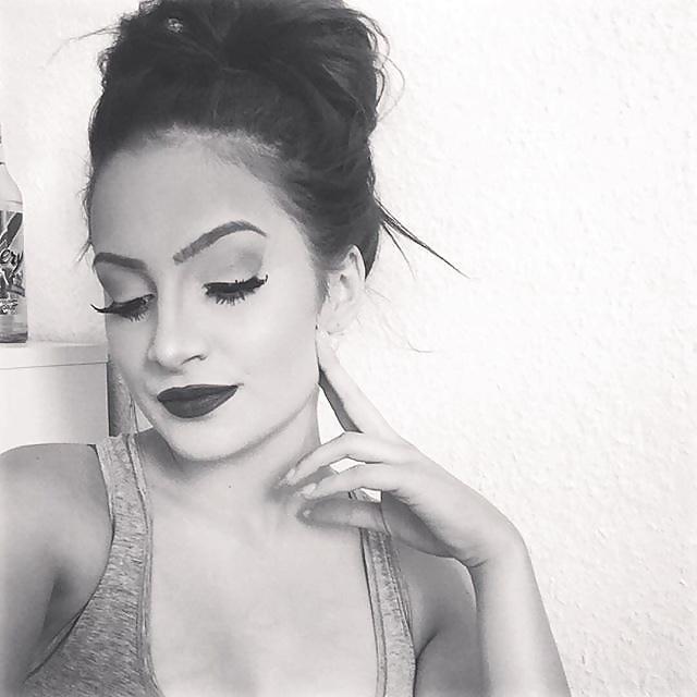 Tess uit Noord-Brabant,Nederland